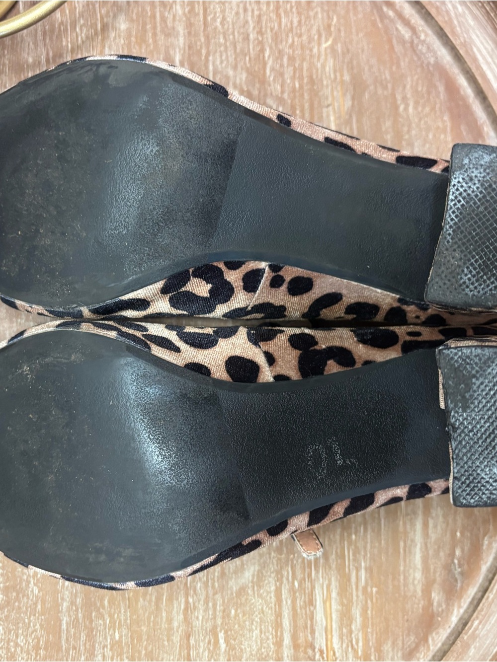 Report Leopard-Print Double-Strap Mary Jane Heels in Tan and Black Size 9 - Picture 4 of 5